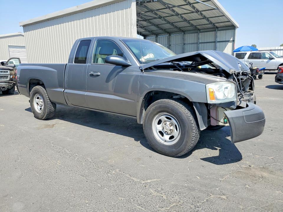 Zdjęcie 4 z aukcji – 2007 DODGE DAKOTA z VIN 1D7HE22K27S214894