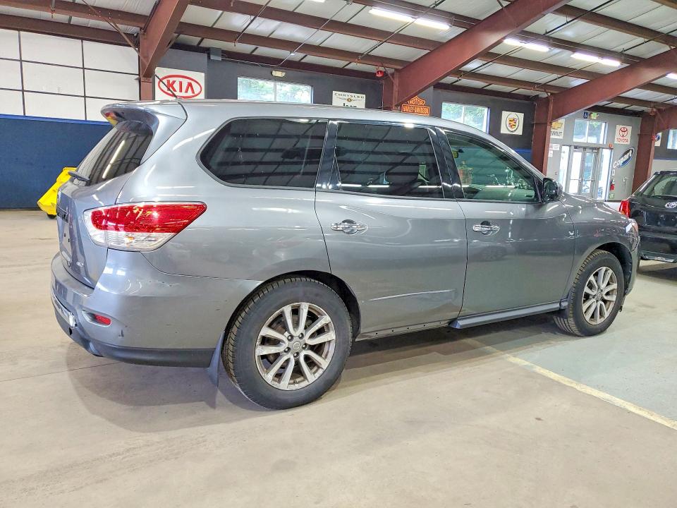 Photo 3 from auction – 2015 NISSAN PATHFINDER with VIN 5N1AR2MM5FC641960