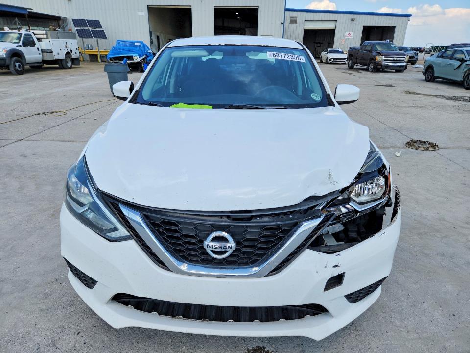 Photo 5 from auction – 2017 NISSAN SENTRA with VIN 3N1AB7AP3HY379602