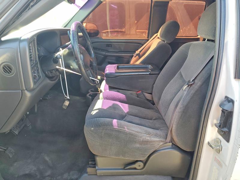 Снимка 7 от търг – 2005 CHEVROLET SILVERADO с VIN 2GCEC19T651252704
