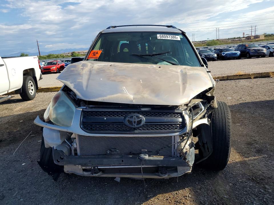 Foto 5 de la subasta – 2004 TOYOTA RAV4 con VIN JTEGD20V040016484