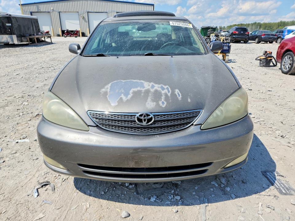 Photo 5 from auction – 2004 TOYOTA CAMRY with VIN 4T1BA32K94U012079