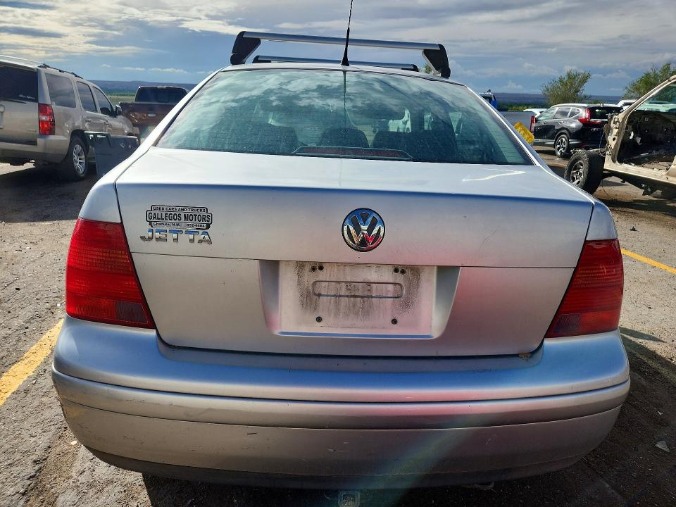 Photo 6 from auction – 2000 VOLKSWAGEN JETTA with VIN 3VWSC29M6YM201506
