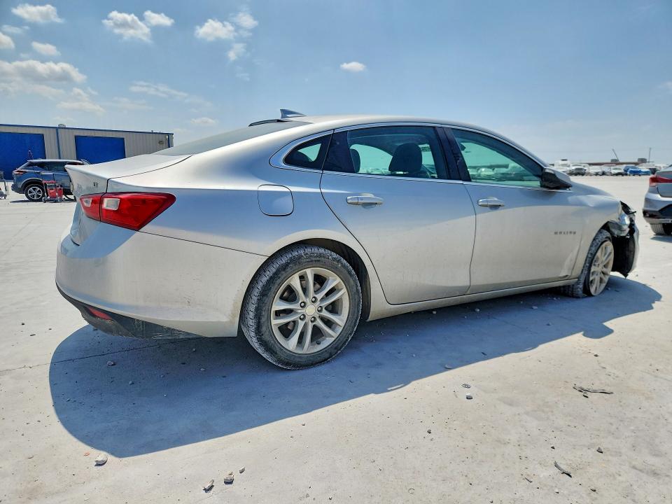 Photo 3 from auction – 2016 CHEVROLET MALIBU with VIN 1G1ZE5ST2GF309384