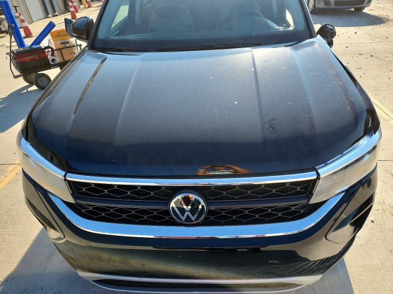 Снимка 12 от търг – 2024 VOLKSWAGEN TAOS с VIN 3VVSX7B24RM069748