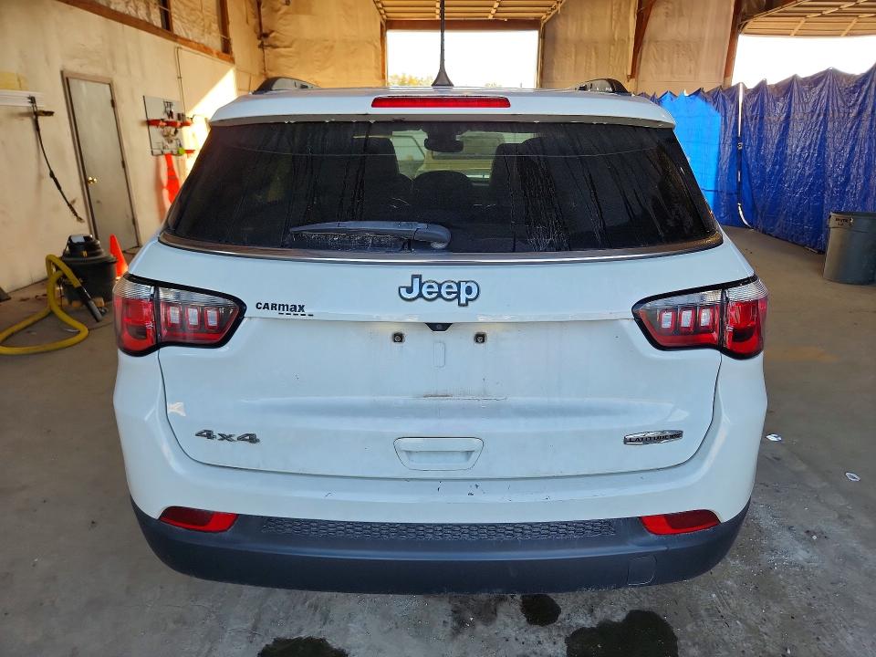 Фото 6 с аукциона – 2022 JEEP COMPASS с VIN 3C4NJDFB6NT129227