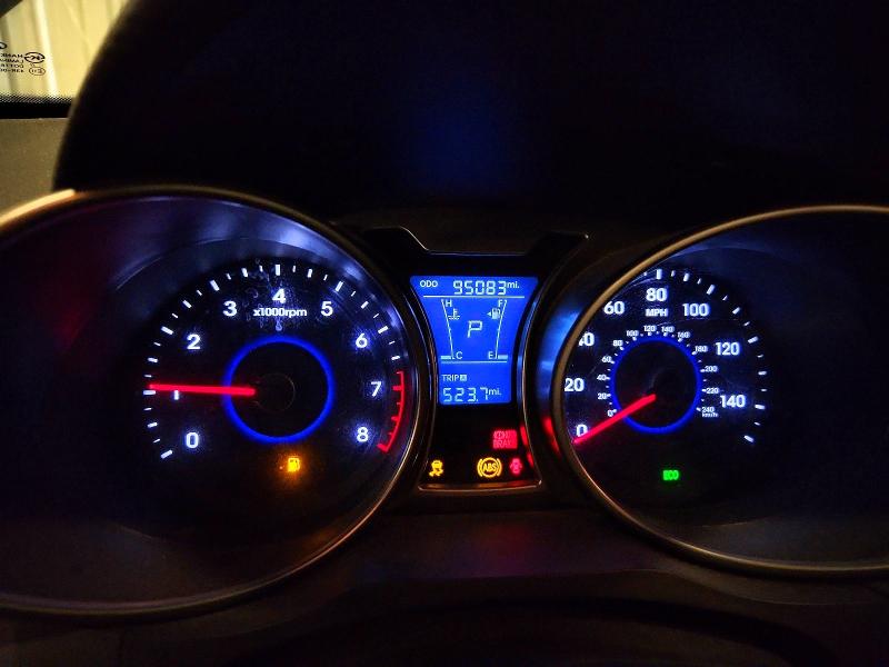 Photo 9 from auction – 2012 HYUNDAI VELOSTER with VIN KMHTC6AD8CU053451
