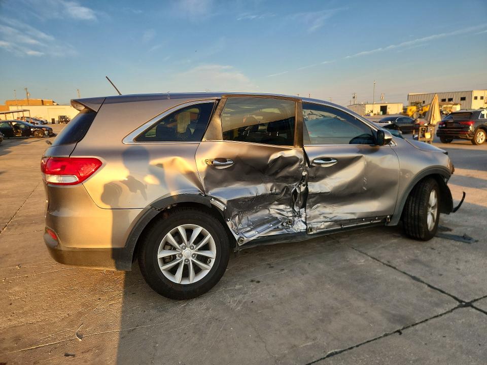 صورة رقم 3 من المزاد - 2018 KIA SORENTO مع VIN 5XYPG4A35JG422805