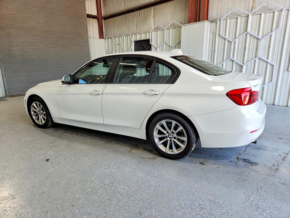 Photo 2 from auction – 2016 BMW 320 with VIN WBA8A9C54GK615612