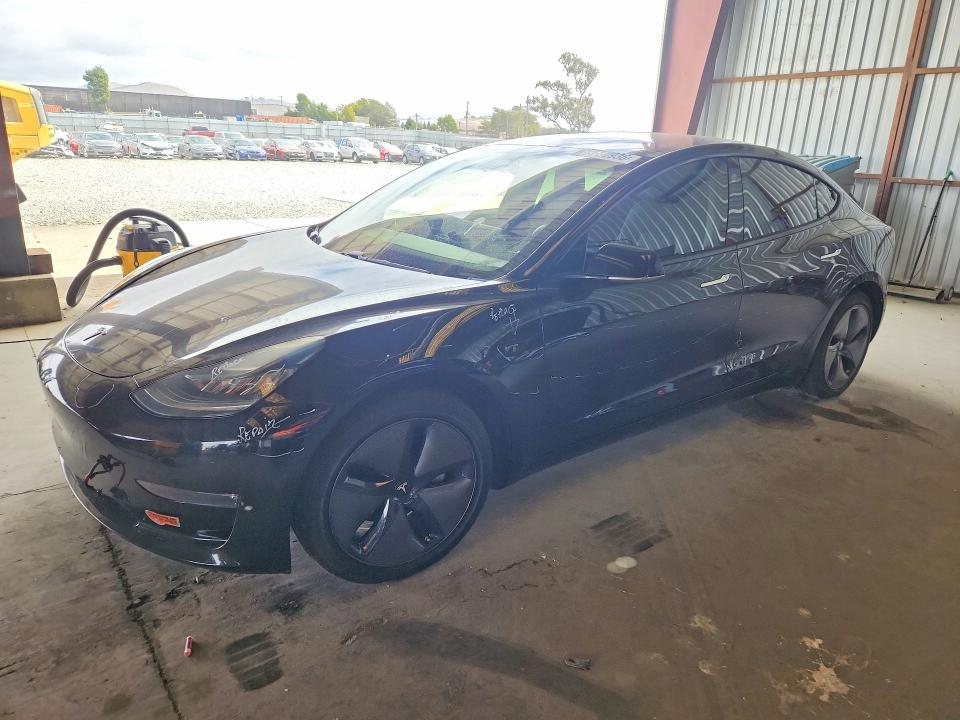 TESLA MODEL 3 2018 с VIN 5YJ3E1EA9JF036102 - Снимка от търг