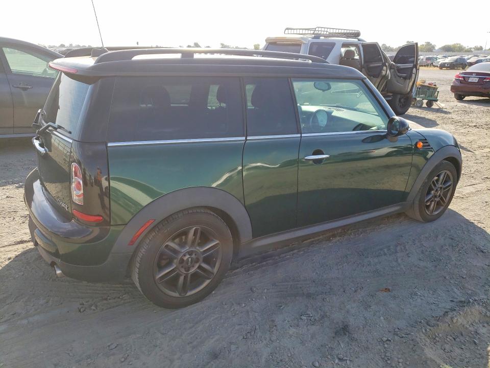 Photo 3 from auction – 2011 MINI COOPER with VIN WMWZF3C54BTX82199