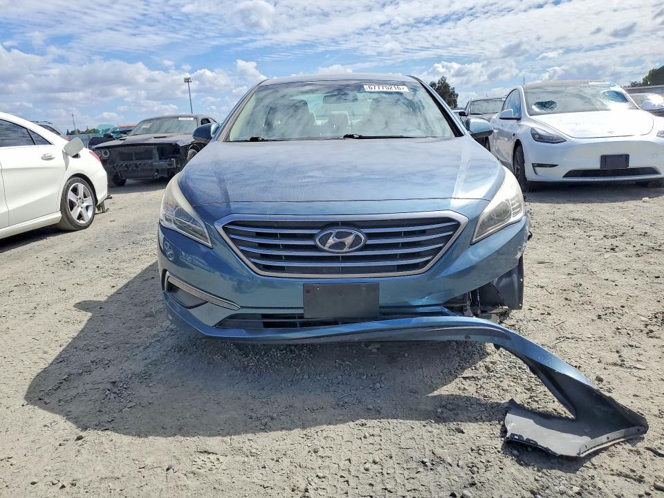 Photo 5 from auction – 2015 HYUNDAI SONATA with VIN 5NPE24AF2FH257179