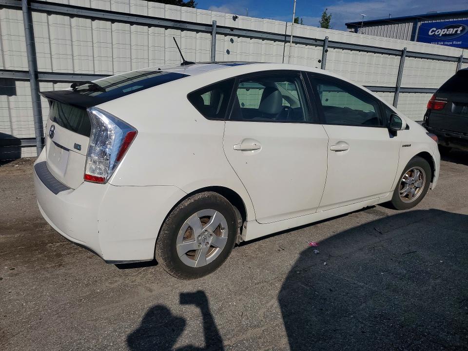 Photo 3 from auction – 2010 TOYOTA PRIUS with VIN JTDKN3DU1A0124899