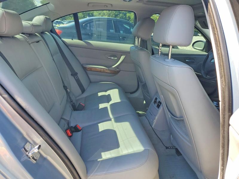 Photo 10 from auction – 2006 BMW 325 with VIN WBAVD13596KV03799