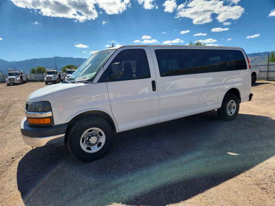 2015 CHEVROLET EXPRESS G3500 - Търг №67412946