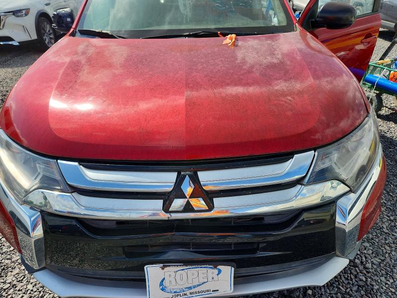 Снимка 11 от търг – 2018 MITSUBISHI OUTLANDER с VIN JA4AD2A32JZ052587