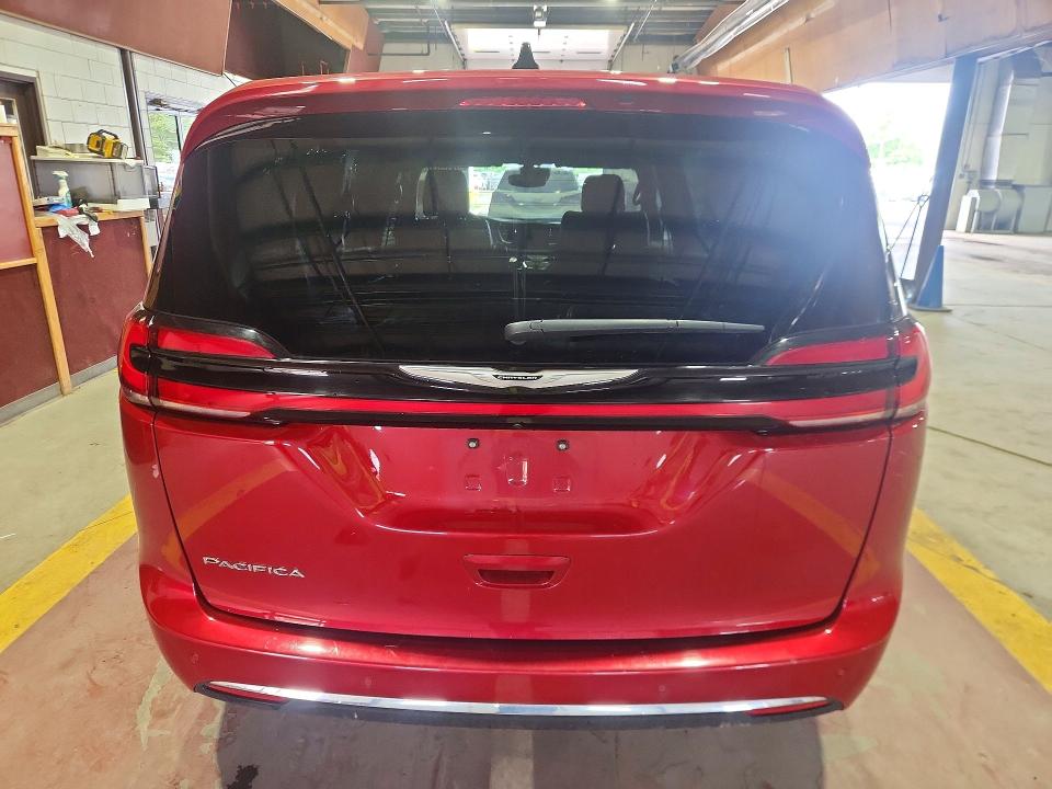 Фото 6 с аукциона – 2025 CHRYSLER PACIFICA с VIN 2C4RC1BG9SR520849