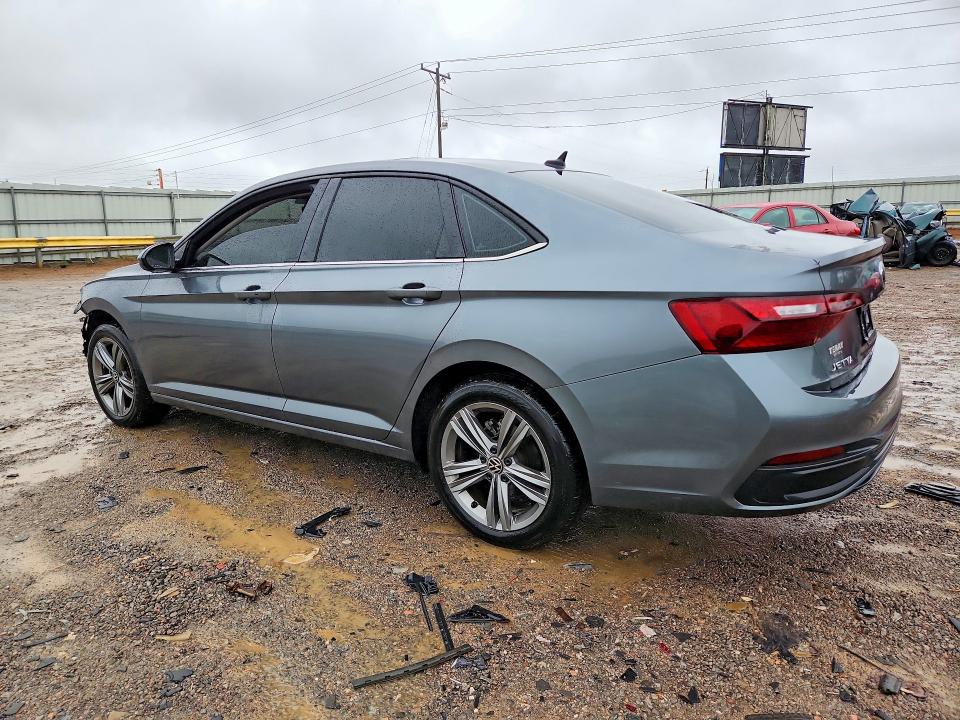 Снимка 2 от търг – 2024 VOLKSWAGEN JETTA с VIN 3VW7M7BU3RM035506