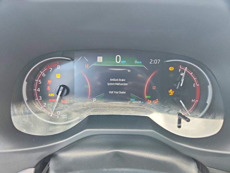 Photo 9 from auction – 2021 TOYOTA RAV4 with VIN JTMY1RFV3MD083574