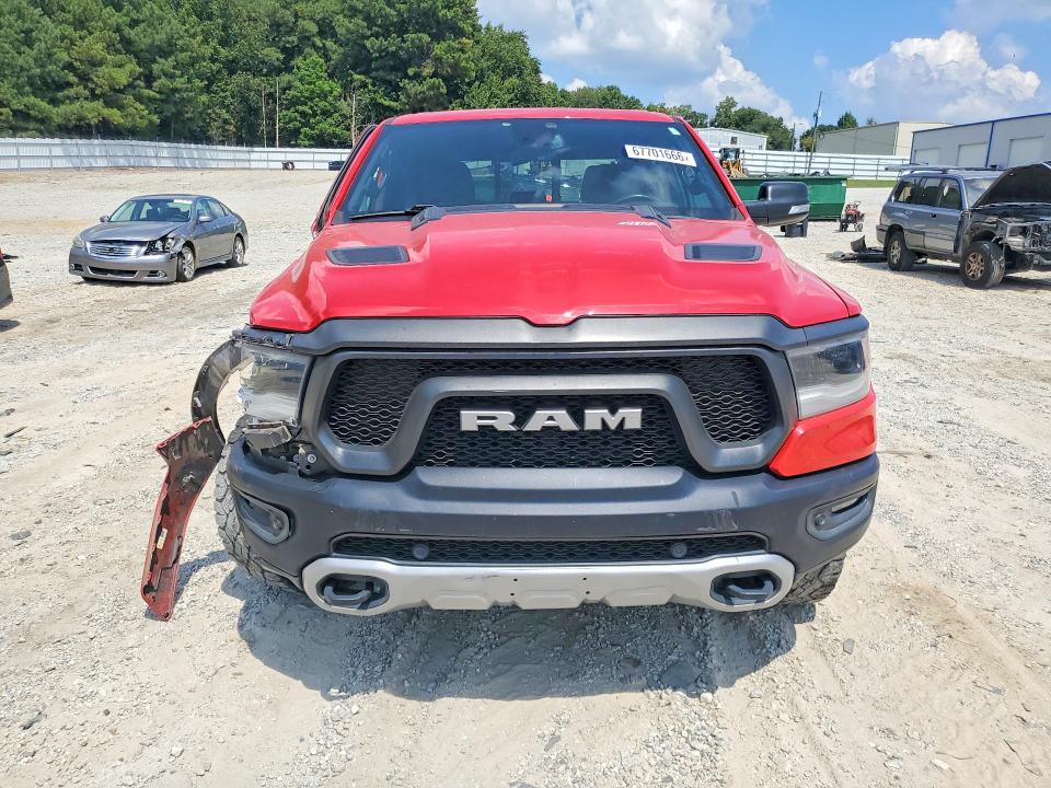Photo 5 from auction – 2019 RAM 1500 with VIN 1C6SRFLT2KN563670