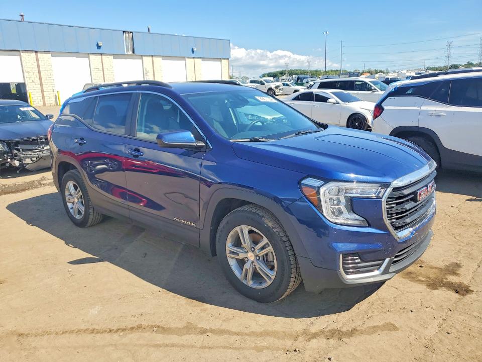 Photo 4 from auction – 2022 GMC TERRAIN with VIN 3GKALMEV8NL255890