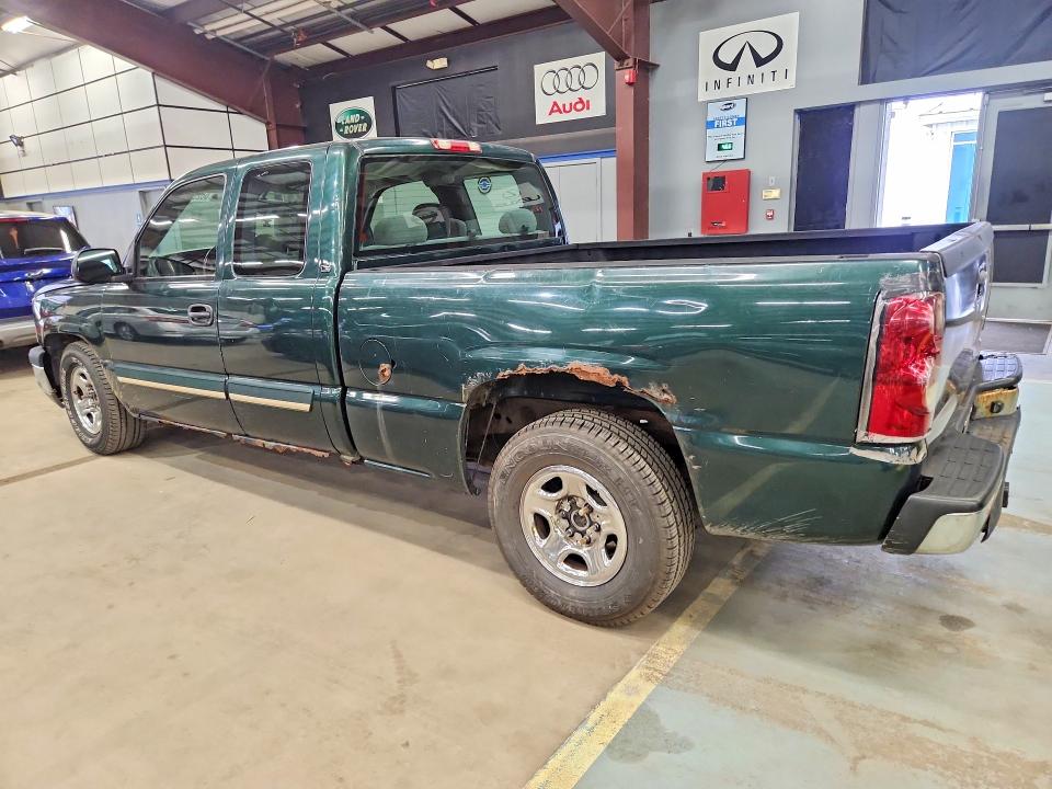Photo 2 from auction – 2004 CHEVROLET SILVERADO with VIN 2GCEC19TX41297059