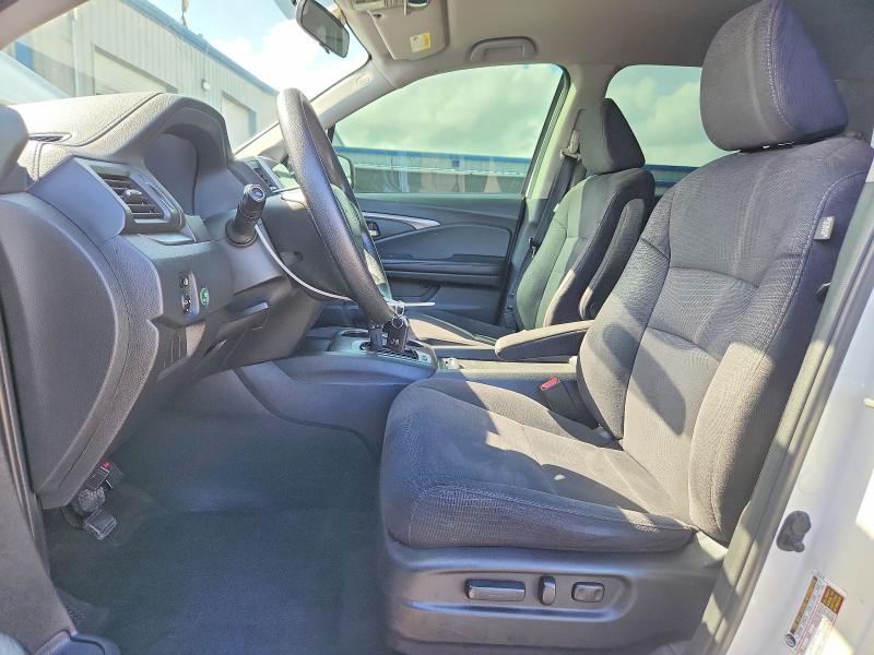 Photo 7 from auction – 2017 HONDA PILOT with VIN 5FNYF6H34HB061089