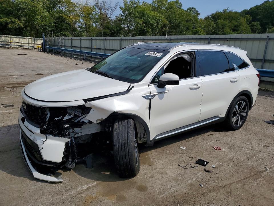 KIA SORENTO 2023 with VIN KNDRHDLG5P5140512 - Photo from auction