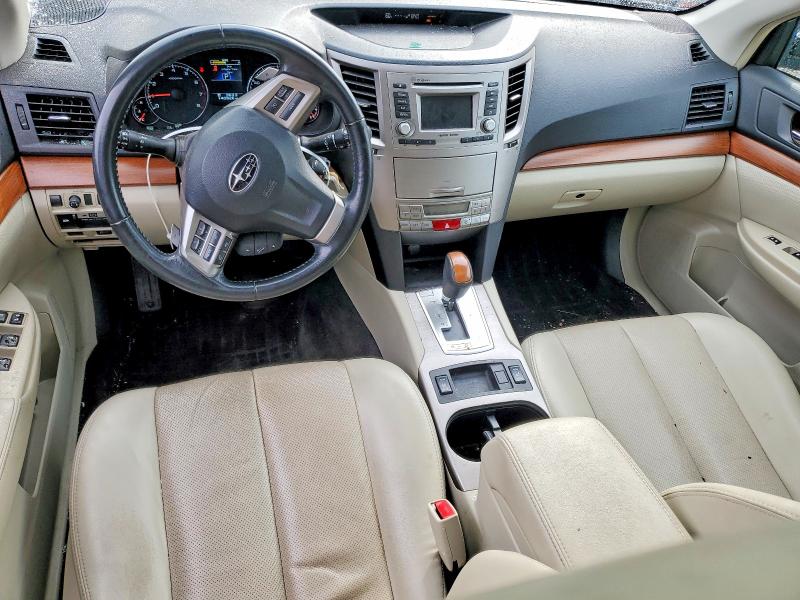 صورة رقم 8 من المزاد - 2014 SUBARU OUTBACK مع VIN 4S4BRBLC2E3207894
