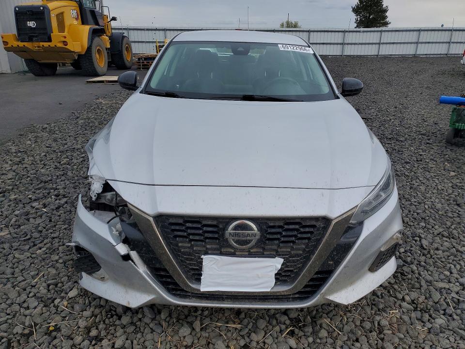 Photo 5 from auction – 2021 NISSAN ALTIMA with VIN 1N4BL4CV7MN386588