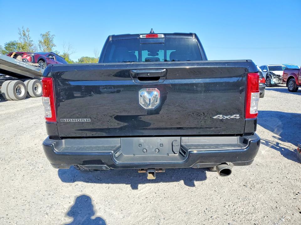Фото 6 с аукциона – 2019 RAM 1500 с VIN 1C6SRFFT2KN730962