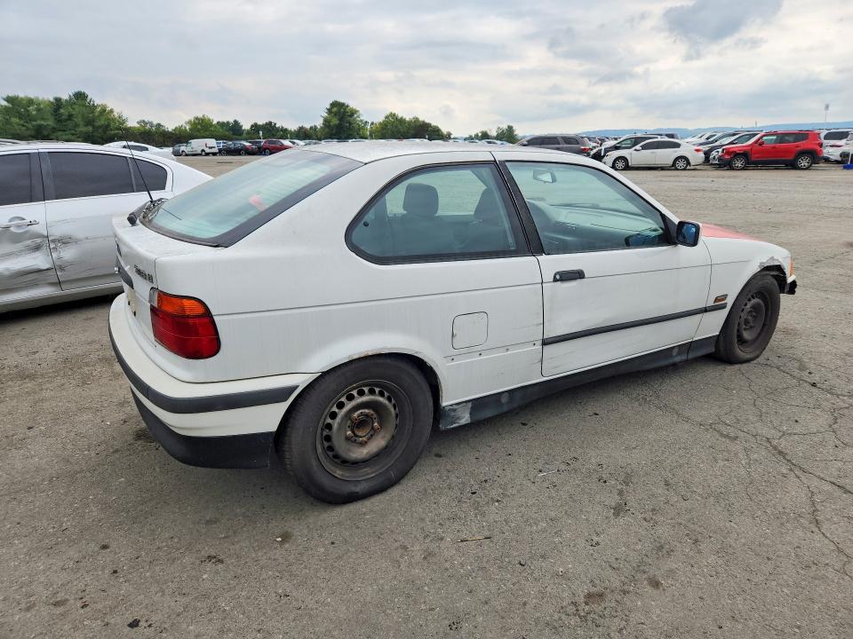 Photo 3 from auction – 1995 BMW 318 with VIN WBACG5328SAM53666