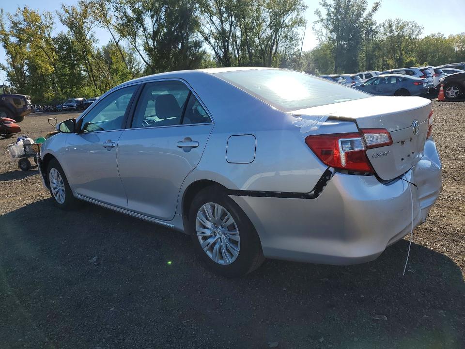 Photo 2 from auction – 2014 TOYOTA CAMRY with VIN 4T4BF1FK3ER425235