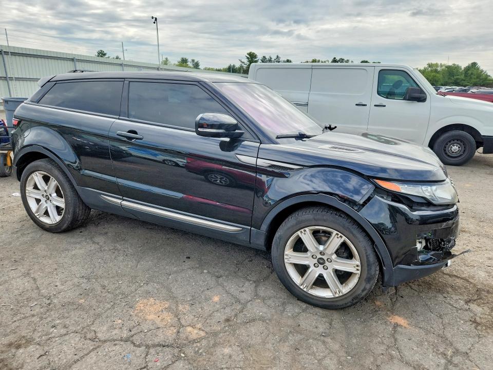 Photo 4 from auction – 2013 LAND ROVER RANGE ROVER EVOQUE with VIN SALVR1BG5DH713245