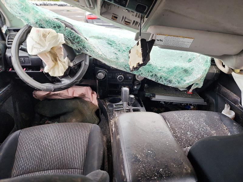 Foto 8 de la subasta – 2016 TOYOTA 4RUNNER con VIN JTEBU5JR0G5384264