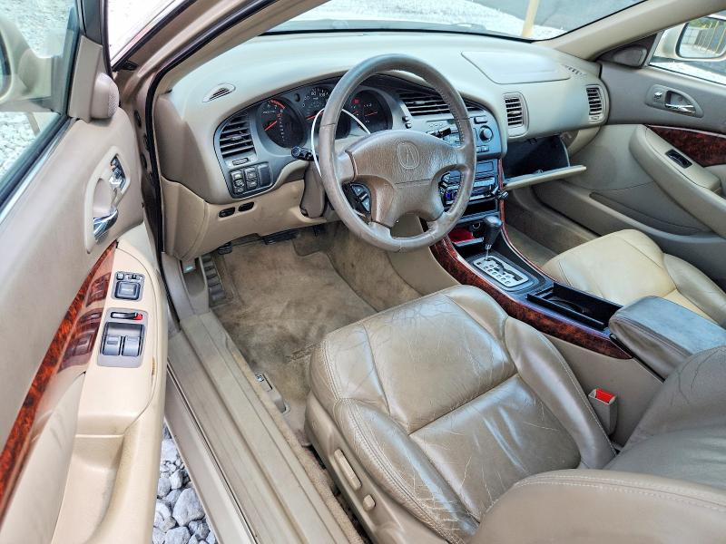 Photo 8 from auction – 2001 ACURA 3.2CL with VIN 19UYA42441A024192