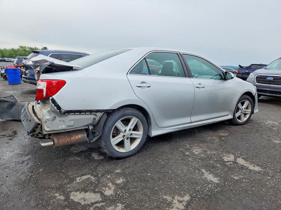 Photo 3 from auction – 2012 TOYOTA CAMRY with VIN 4T1BF1FK2CU602235