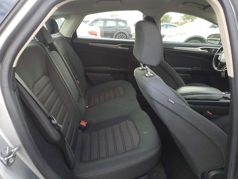 Photo 10 from auction – 2020 FORD FUSION with VIN 3FA6P0H73LR154851