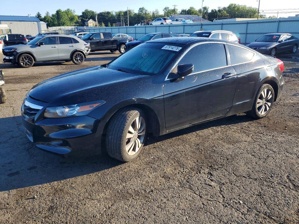 HONDA ACCORD 2012 с VIN 1HGCS1B34CA007490 - Фото с аукциона