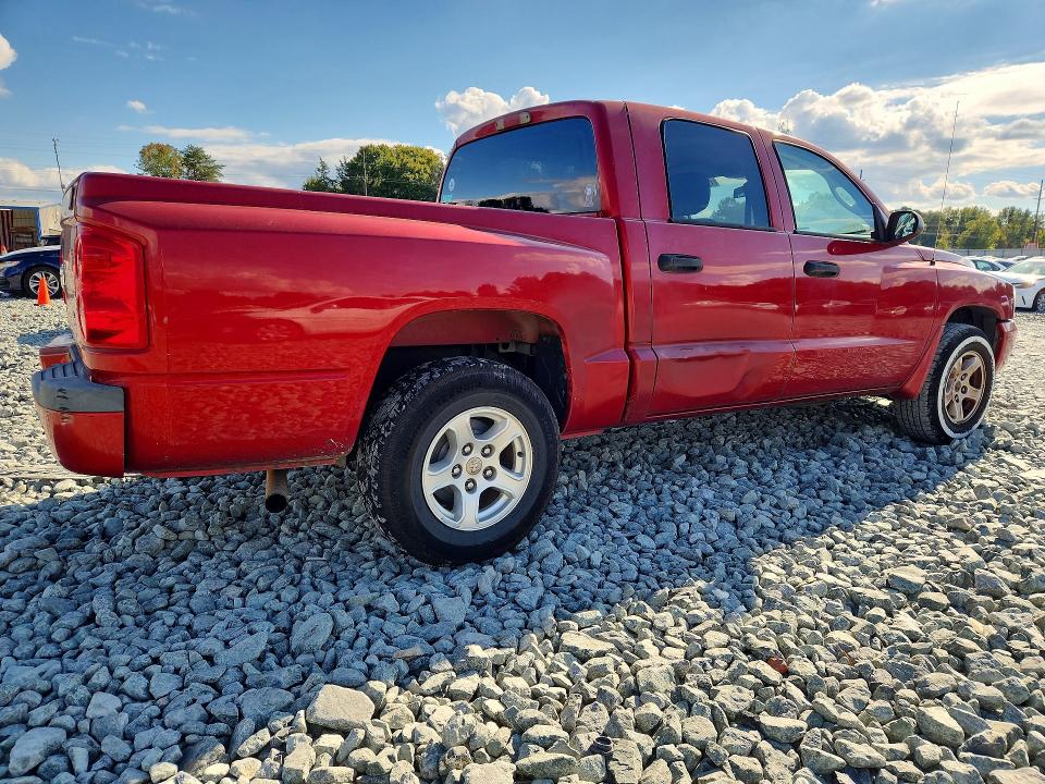 Фото 3 с аукциона – 2007 DODGE DAKOTA с VIN 1D7HE48K27S136796