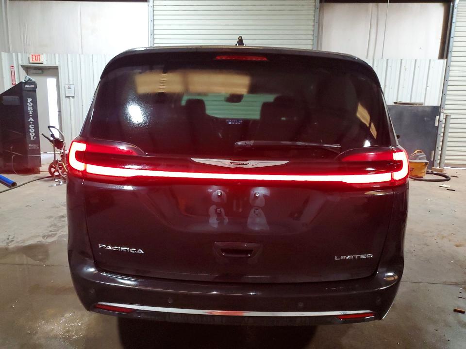 Photo 6 from auction – 2023 CHRYSLER PACIFICA with VIN 2C4RC1GG2PR623689