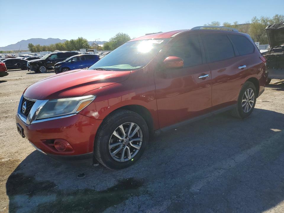 NISSAN PATHFINDER 2015 с VIN 5N1AR2MN7FC705487 - Снимка от търг