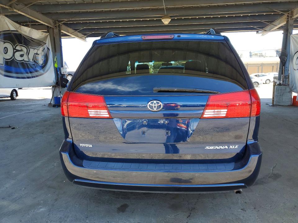Photo 6 from auction – 2004 TOYOTA SIENNA with VIN 5TDZA22C14S148720
