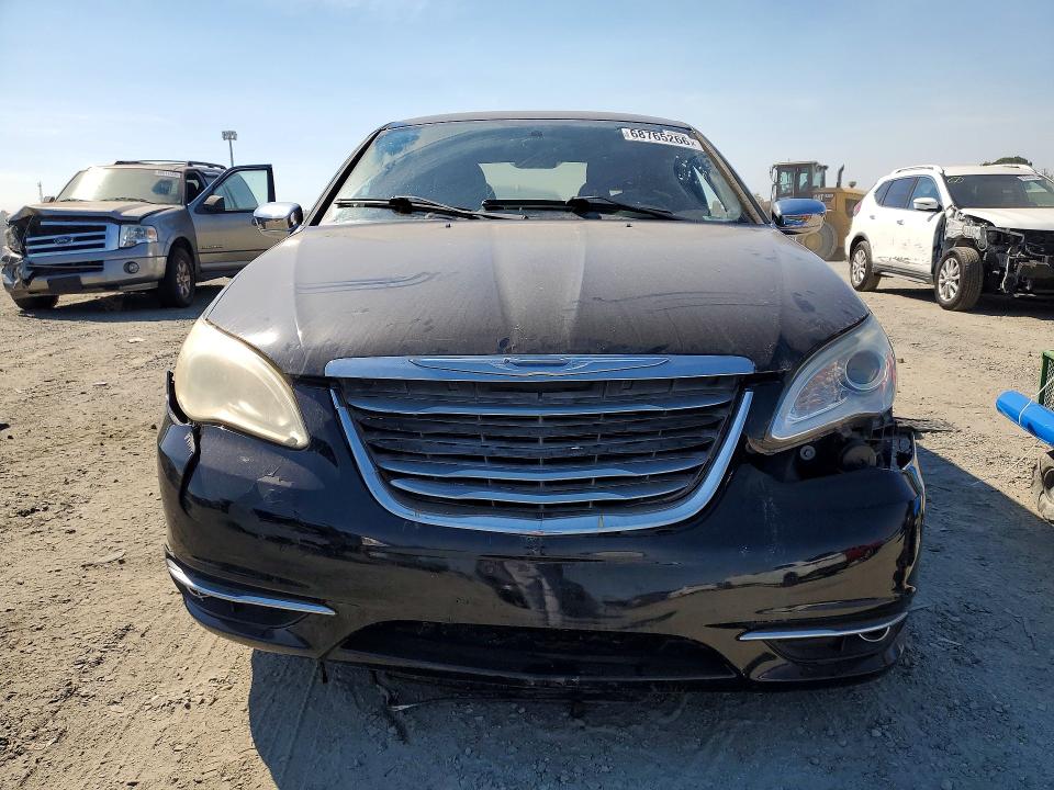 Foto 5 de la subasta – 2013 CHRYSLER 200 con VIN 1C3CCBCG2DN520271