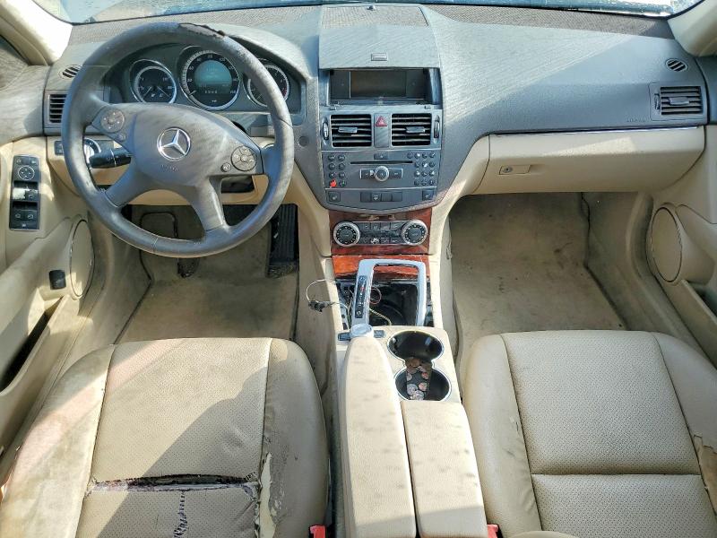 Photo 8 from auction – 2011 MERCEDES-BENZ C with VIN WDDGF5EB0BA471038