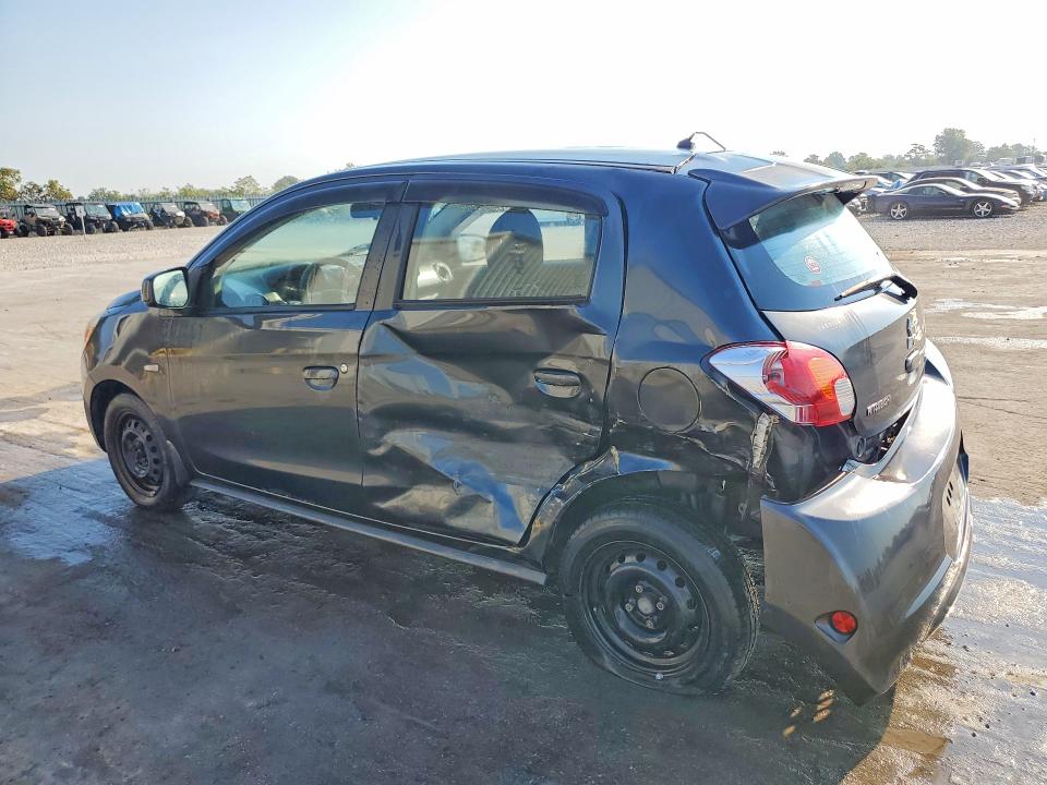 Снимка 2 от търг – 2015 MITSUBISHI MIRAGE с VIN ML32A3HJ7FH008081