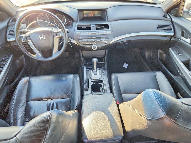 Снимка 8 от търг – 2010 HONDA ACCORD с VIN 1HGCP3F87AA030875