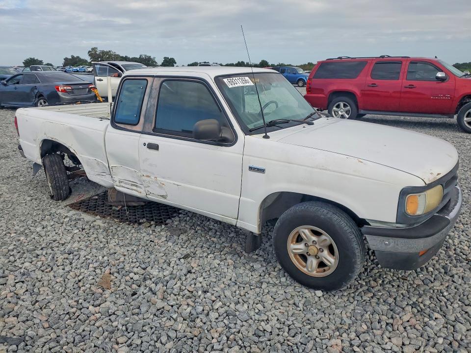 Photo 4 from auction – 1996 MAZDA B2300 with VIN 4F4CR16A9TTM07043