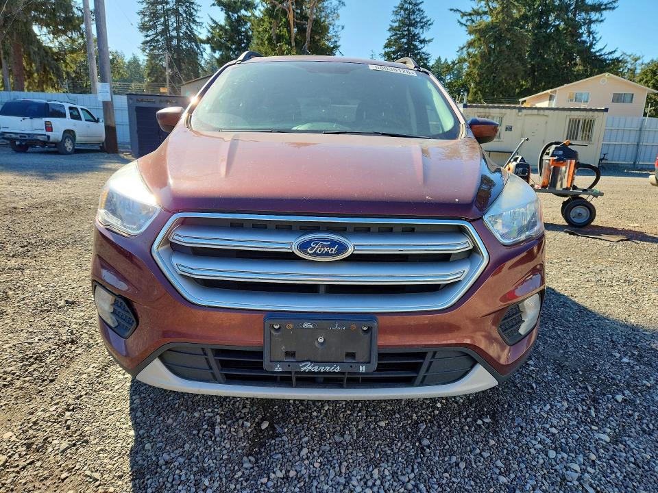 Photo 5 from auction – 2018 FORD ESCAPE with VIN 1FMCU0GD8JUB62331
