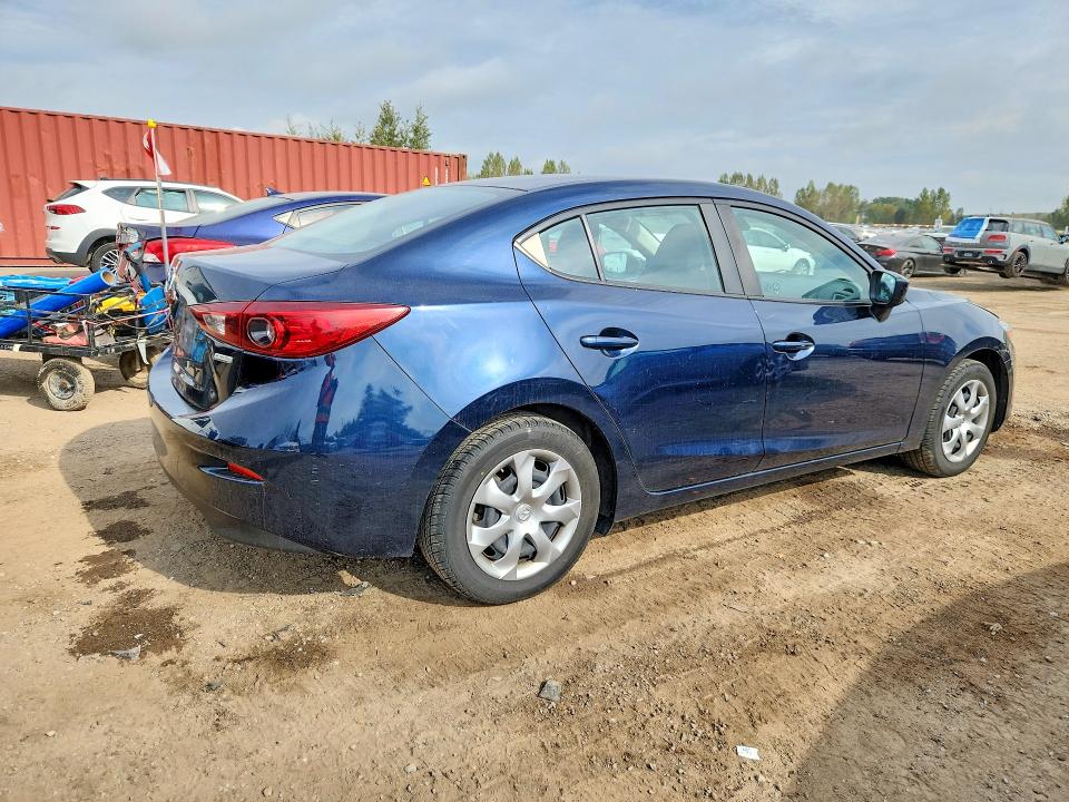 Снимка 3 от търг – 2018 MAZDA 3 с VIN JM1BN1U73J1173336